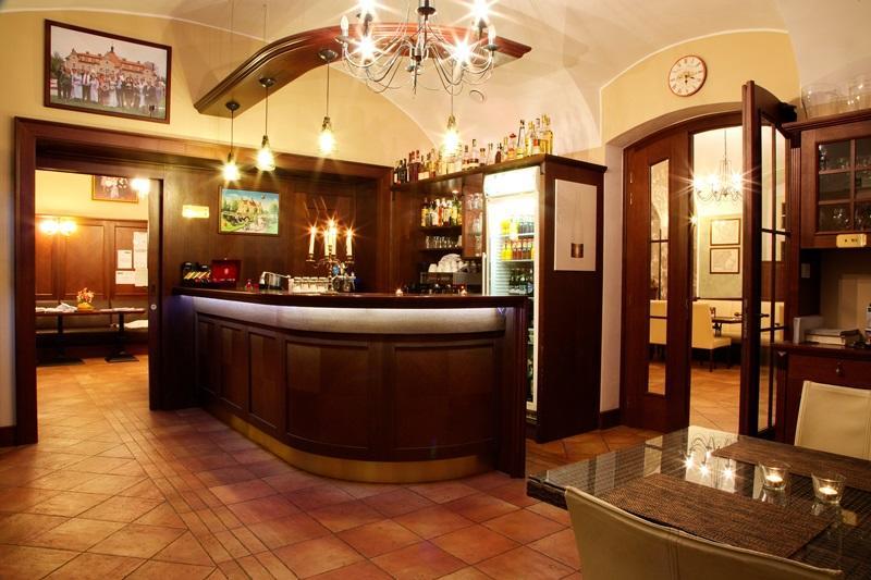 Hotel Zamek Berchtold Strancice Exterior photo